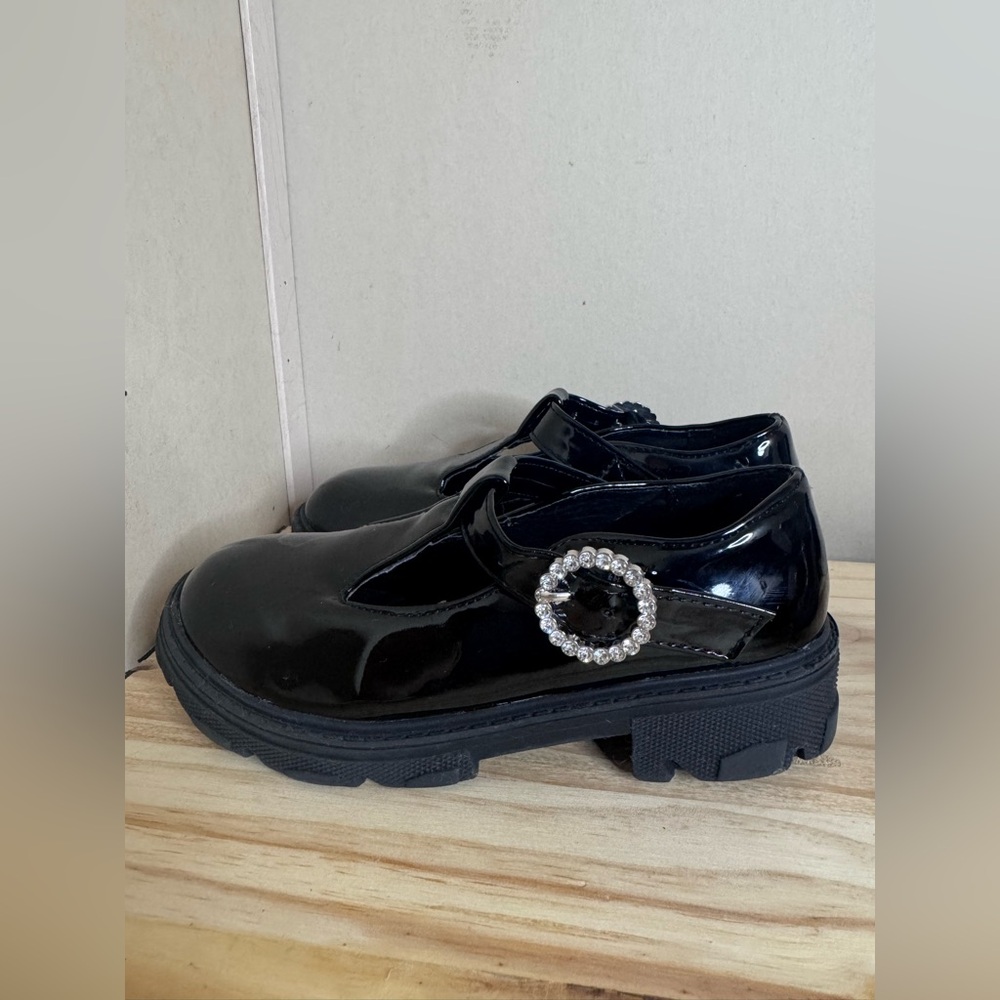 Black Patent Leather Size 11